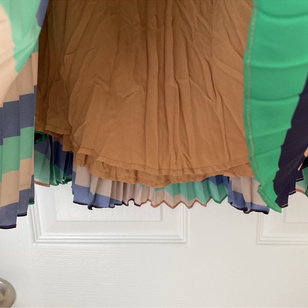 NWT Maeve by Anthropologie The Valerie Pleated Midi Skirt Size 12 - Picture 4 of 8
